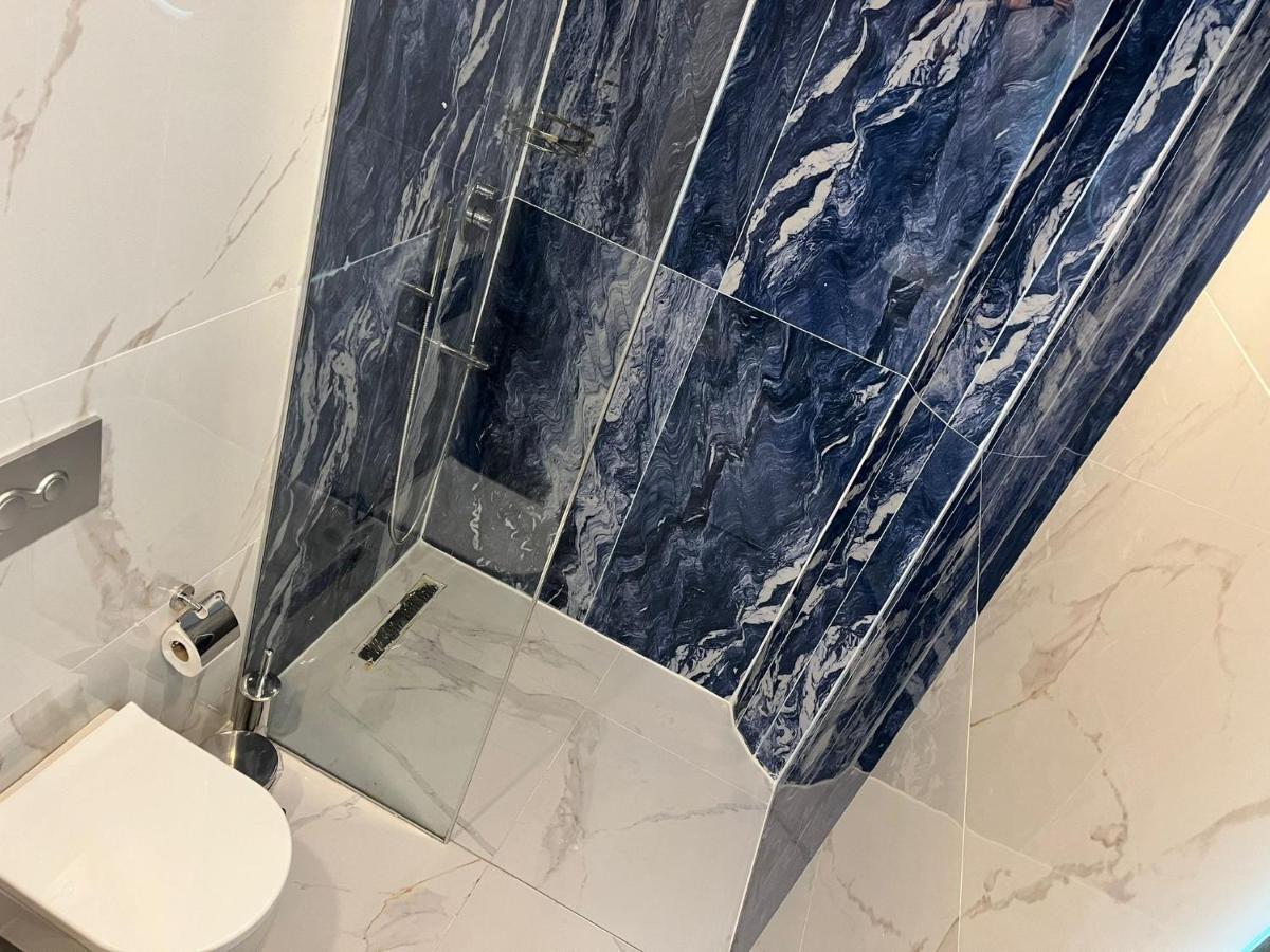 Istanblu Hotel Atasehir Istanboel Buitenkant foto