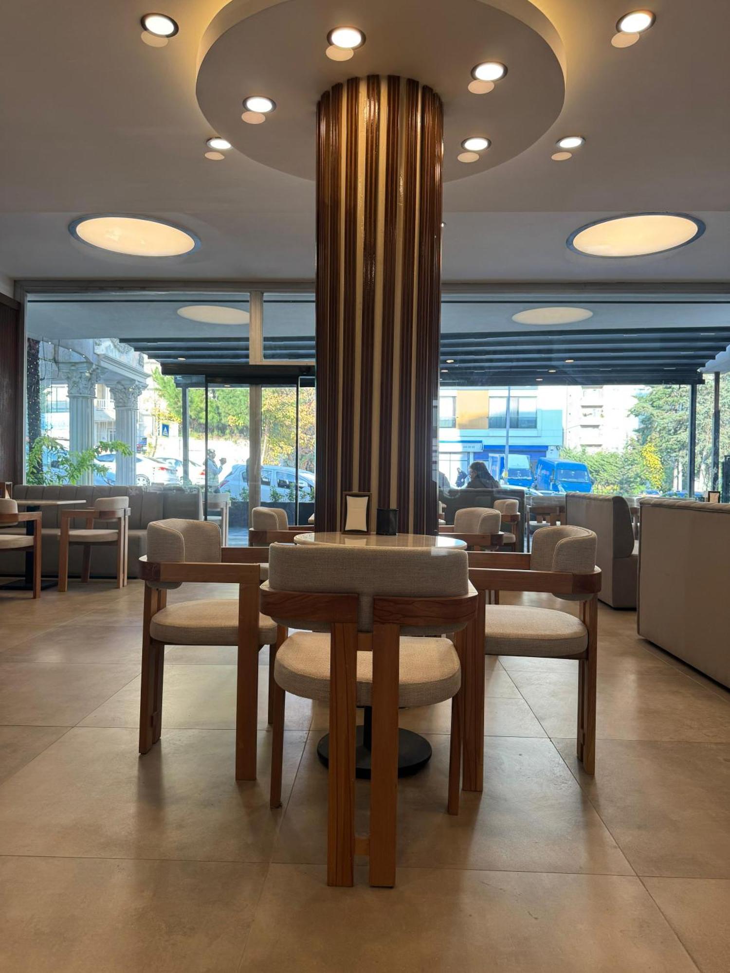 Istanblu Hotel Atasehir Istanboel Buitenkant foto
